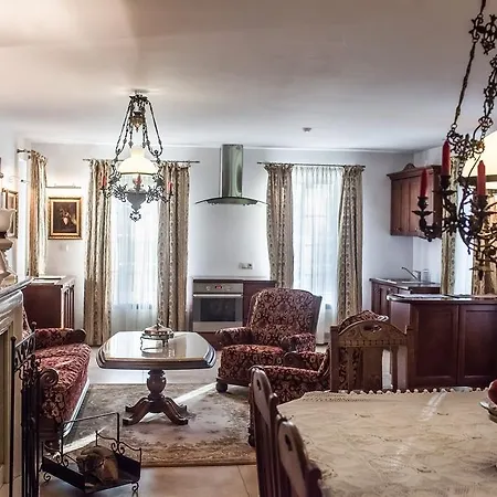 多尔克麦斯里基别墅 *