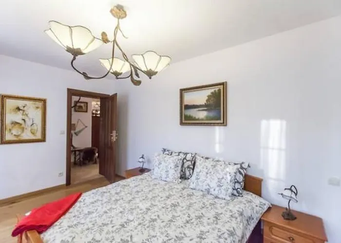 Dworek Mysliwski هاجوكوفه